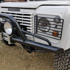 1988 LR LHD Defender 110 Td White grill and winch