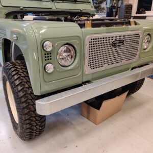 1994 LR LHD Defender 130 Beachrunner Pastel Green day 21 front lights installed and wired up