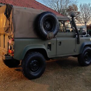 1998 LR LHD Defender 90 WOLF A right side