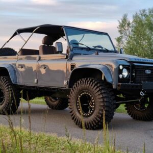 1995 LR LHD Defender 110 with Bimini right front