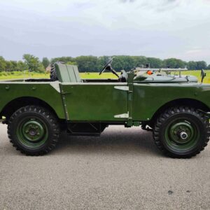 1953 Landrover Series 1 LHD A screen down RIGHT SIDE