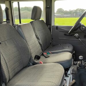 1998 LHD Defender 130 300 Tdi White front seats